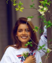 Varcha Beach Call Girls Escorts +917206600611 Goa Call Girls